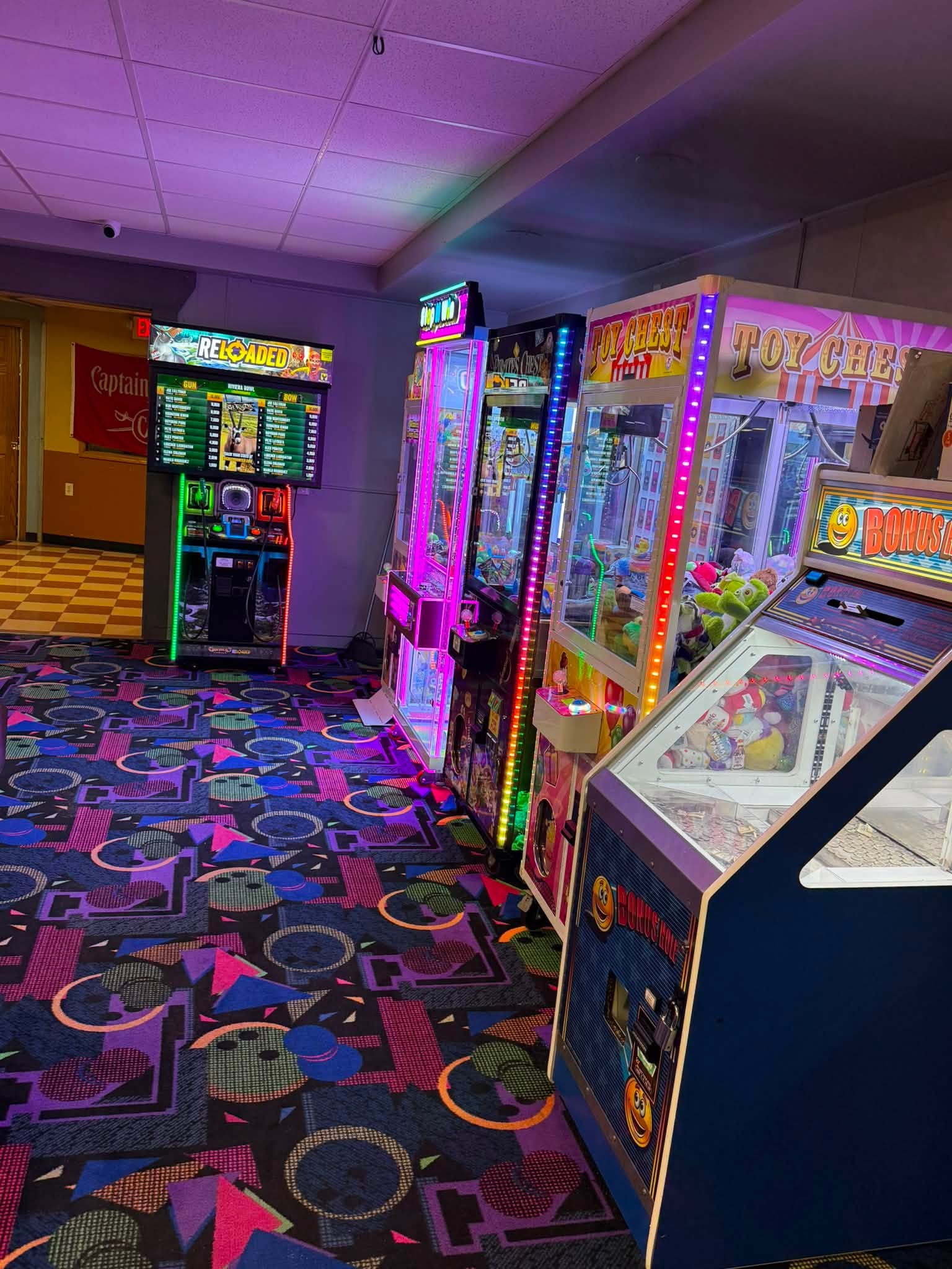 Arcade games at Riviera Bowl & Pizzeria, Sauk City WI
